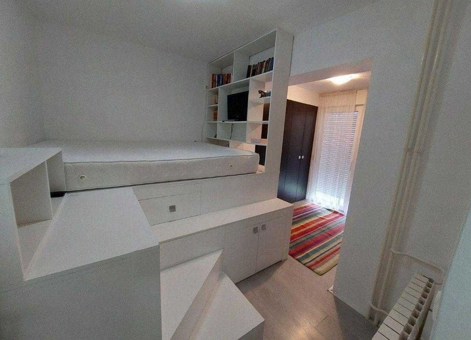 Дава се под наем Двустаен апартамент в Пловдив, Съдийски - 54 кв.м за 275.4 € - Снимка #2