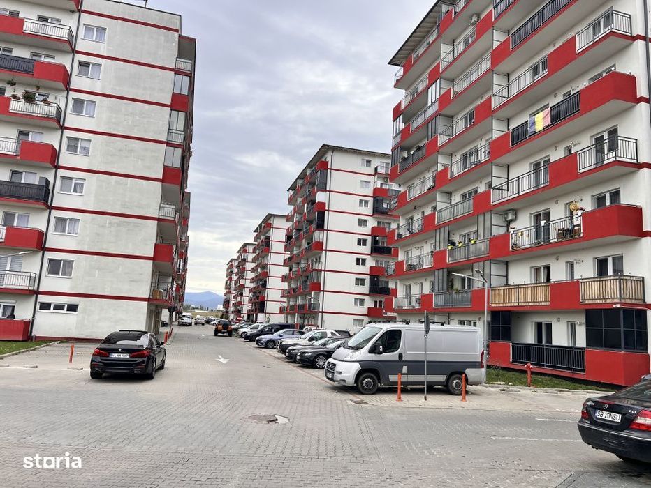 ap nou 2 cam curat  zona vest  magnolia et 2 parcare lift