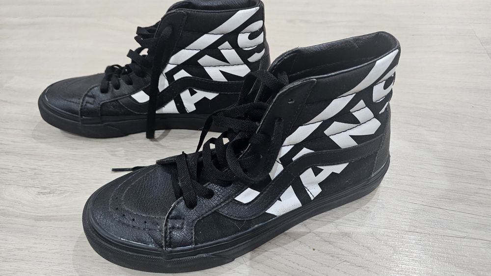 Маратонки Vans 40