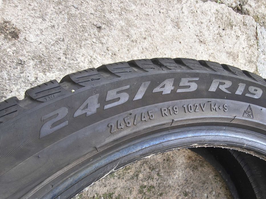 245/45/19 1бр.Pirelli Зимна гума RSC