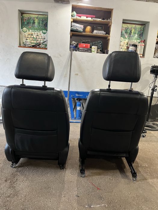 Ел. Седалки lexus is200