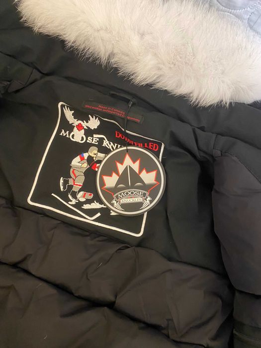 Geaca Moose Knuckles White Fur