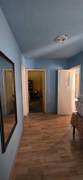 De vanzare apartament 3 camere Tomis Nord