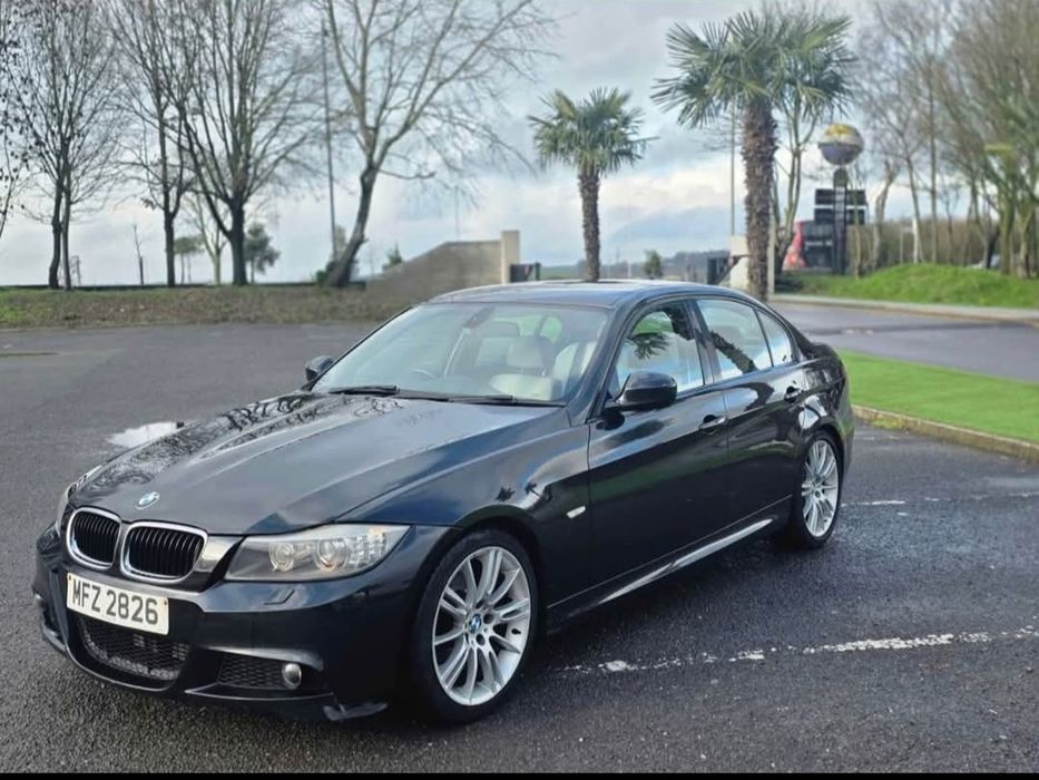 Dezmembrez bmw e90