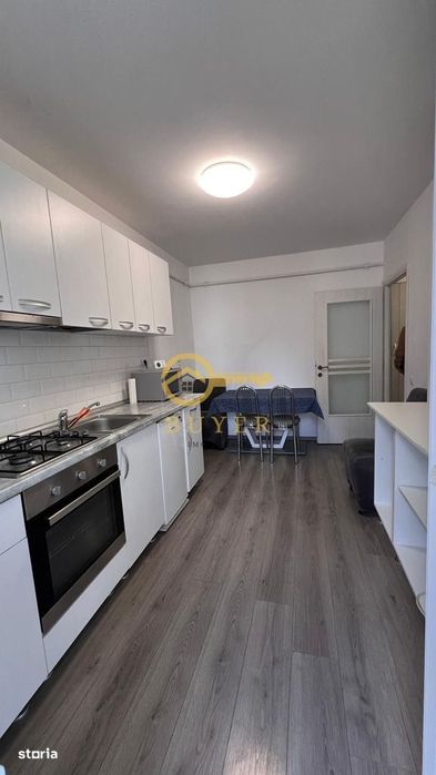 Garsoniera pe Pictor Brana, Selimbar- Etaj 1, loc de parcare privat