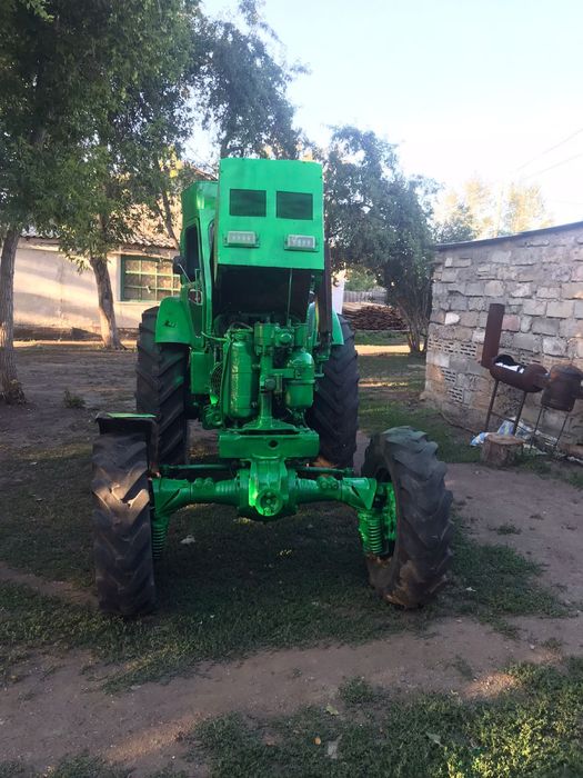 Продам трактор в хорошом состаяние