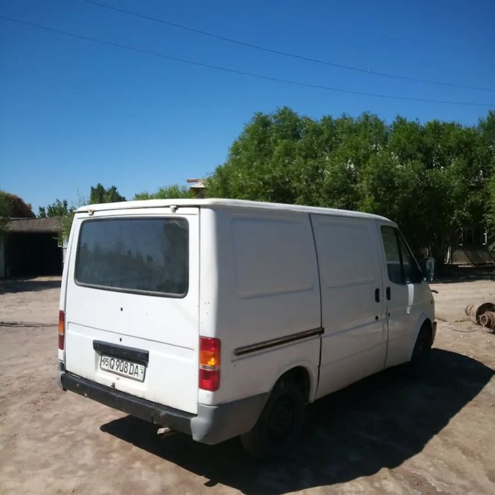 Ford Transit 1990 - yil