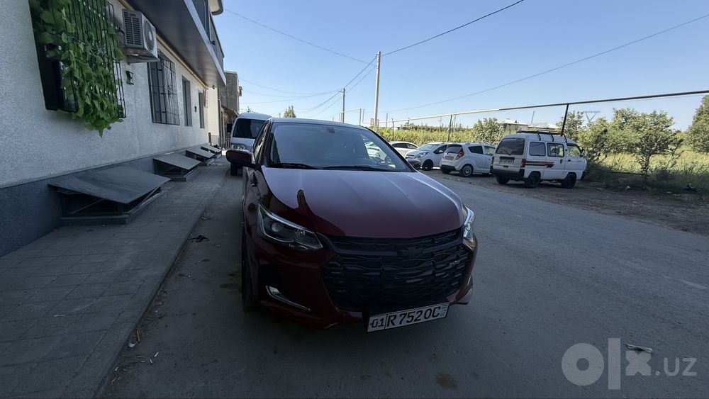 В продаже автомобиль проктически новый