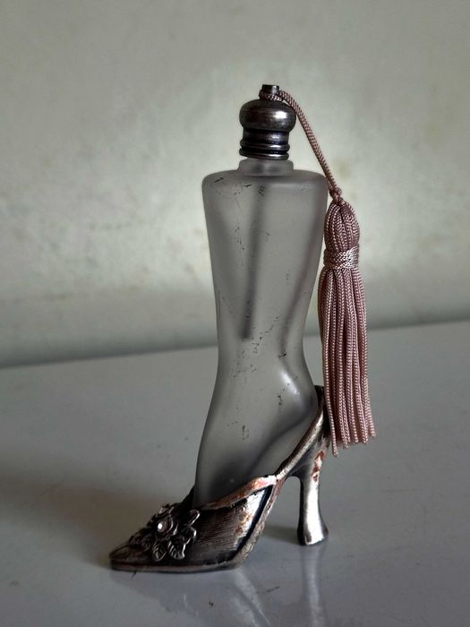 Рядко Колекционерско Шише За Парфюм