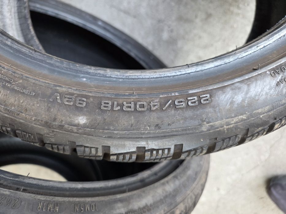 225/40/18 Goodyear 4бр