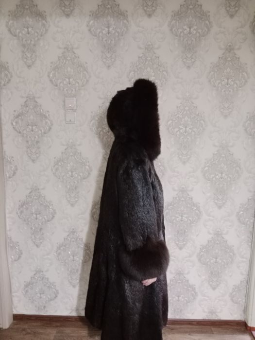 Продам шуба нутрия отделка писец