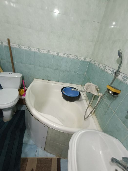 1 honalik kvartira sotiladi