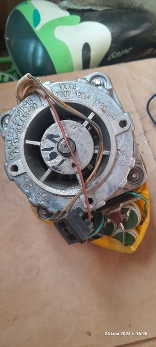 Эл двиг. Разные .конденсаторы пусковые.