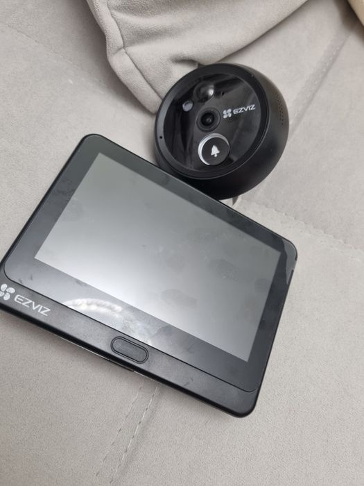 Продам дверной видео глазок