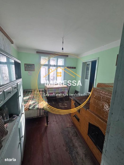 Se vinde casa bunicii cartier Itcani sv zona mirifica lg apa sucevei