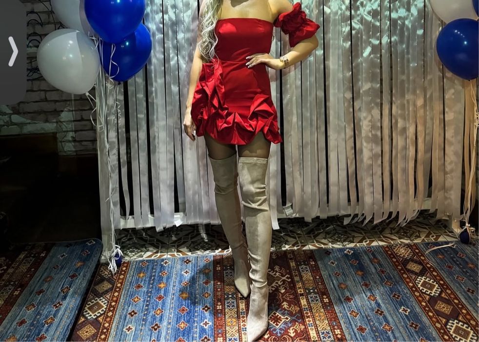 Вечерние платья в пол и коктельные