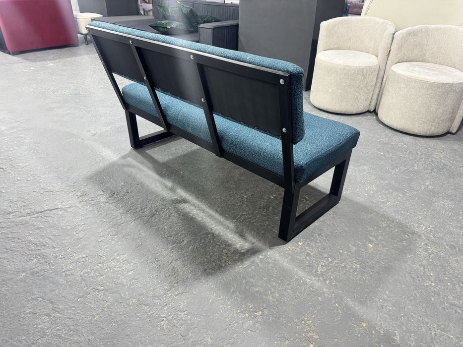 Диван скамейка для дома офиса размер 1.40/50