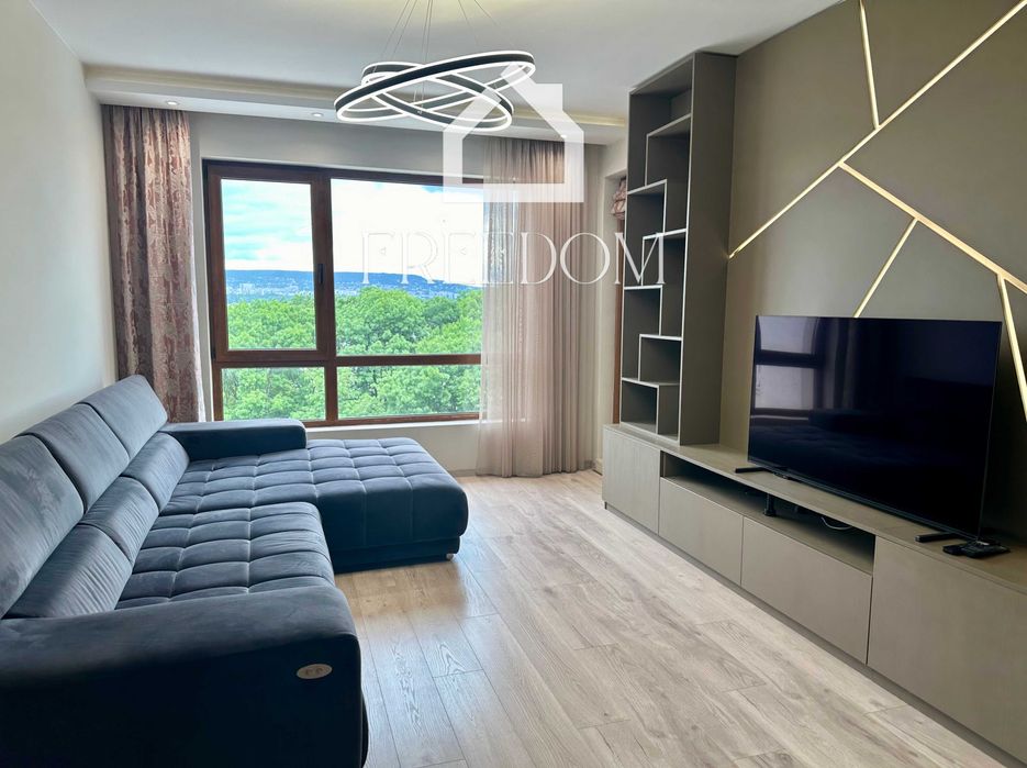 Продава се Тристаен апартамент в Варна, Аспарухово - 104 кв.м за 2106 €/кв.м - Снимка #2