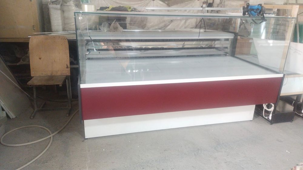 Морозильная витрина