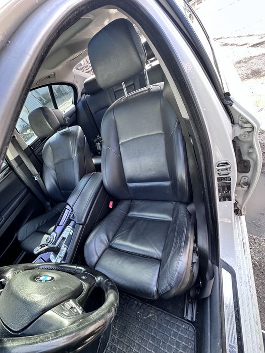 Бмв ф10 3.0д 245к М пакет на части!