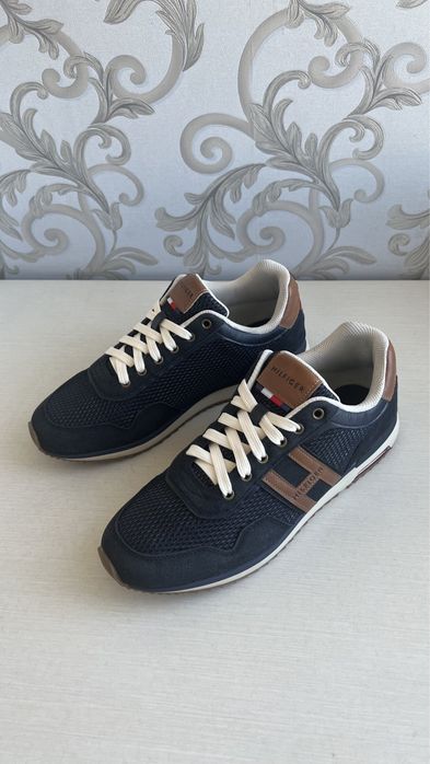 Кроссовки Tommy Hilfiger