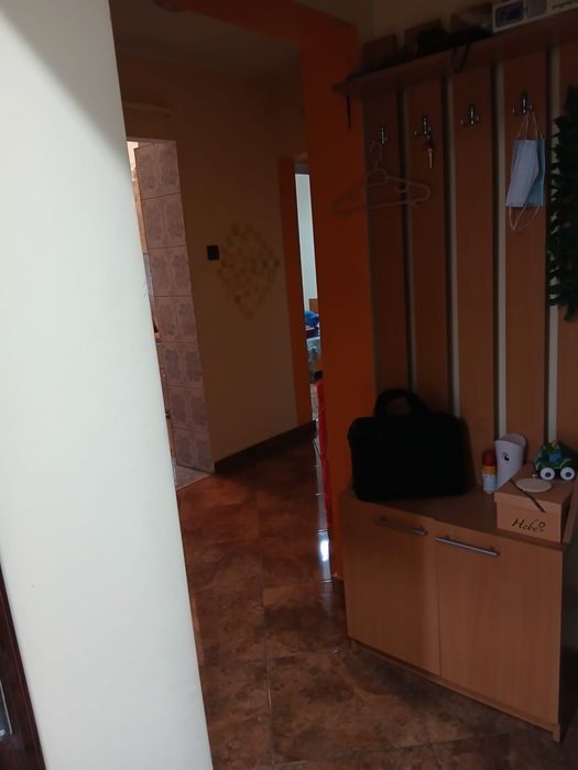 Merita! Apartament doua camere decomandate, parter Micro 18.