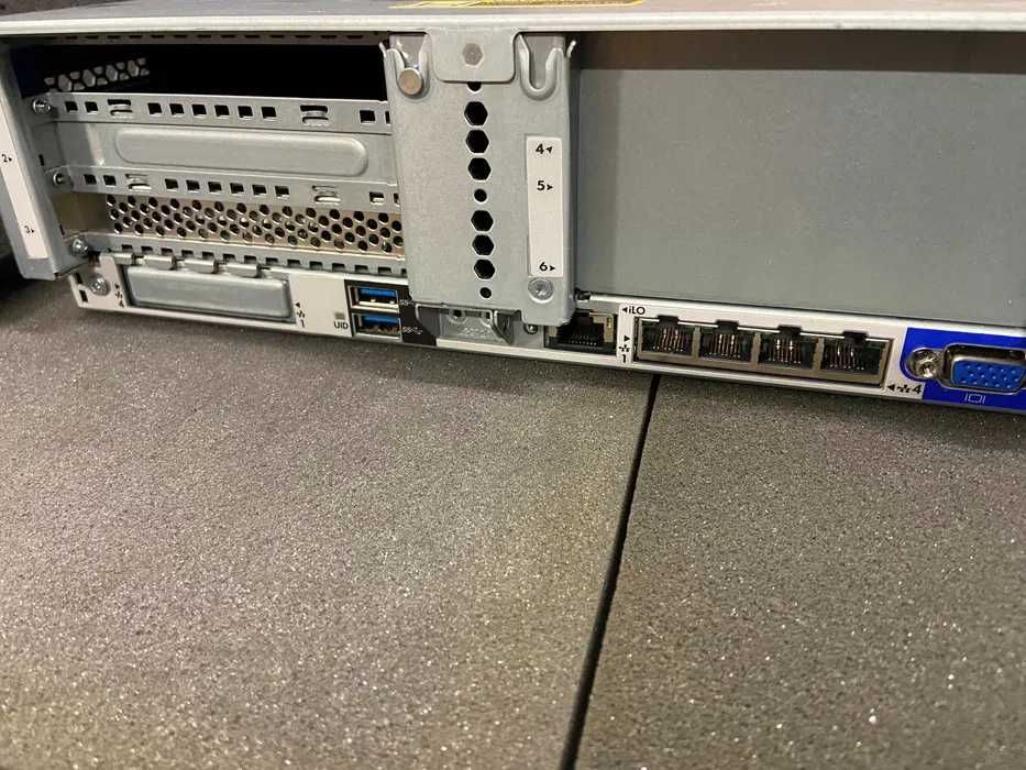 HPE DL380 Gen9 2* Xeon E5-2699 v3, 32GB DDR4, 21.6TB HDD, 24 x 900GB SAS, сървър G9