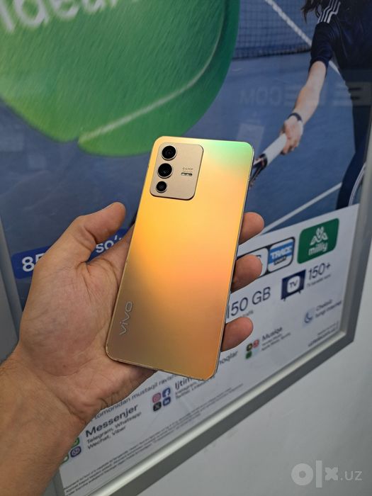 Срочно Vivo V23 5G память 8+8/128гб хама жои зор