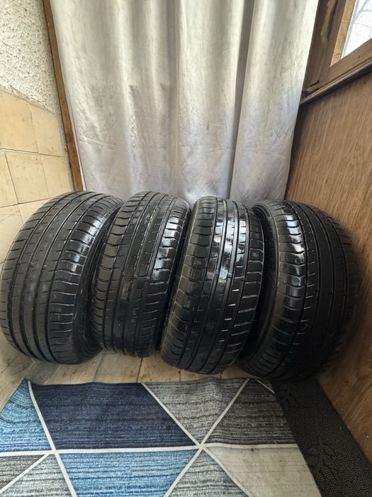 Продам летние шины Triangle TH 202 Effe X Sport