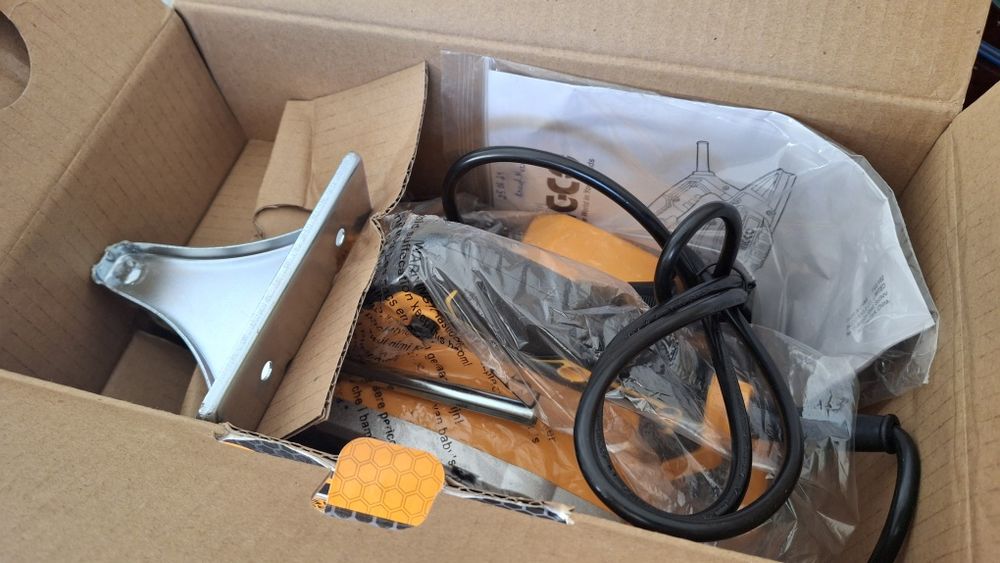 Рубанки (Рубанок) электрический, 
INGCO фирманики, оригинал