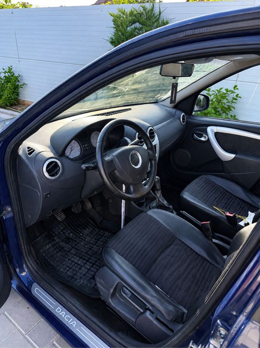 DACIA Logan 2010 — imagine 5