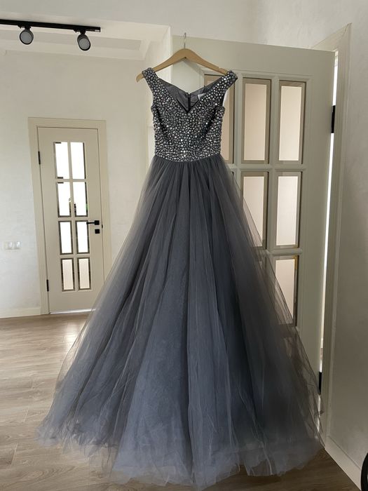 Платье Sherri Hill