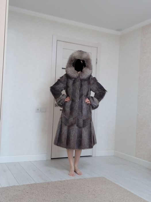 Шуба новая, нутрия+чернобурка