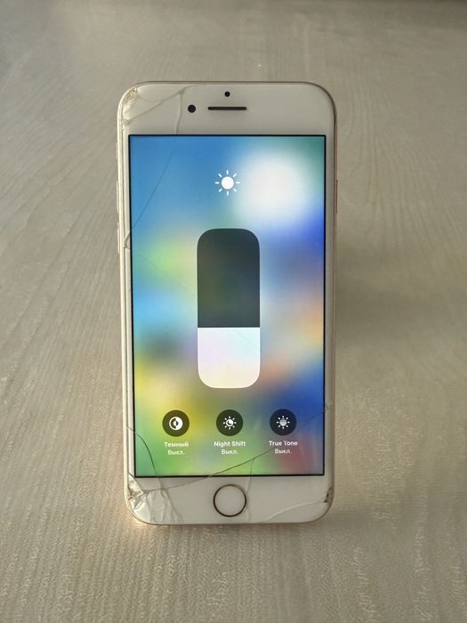 Iphone 8 64 GB Gold