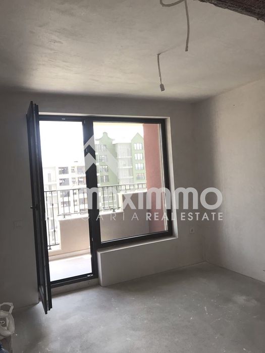 Продава се Двустаен апартамент в Варна, Победа - 65 кв.м за 1999 €/кв.м - Снимка #1