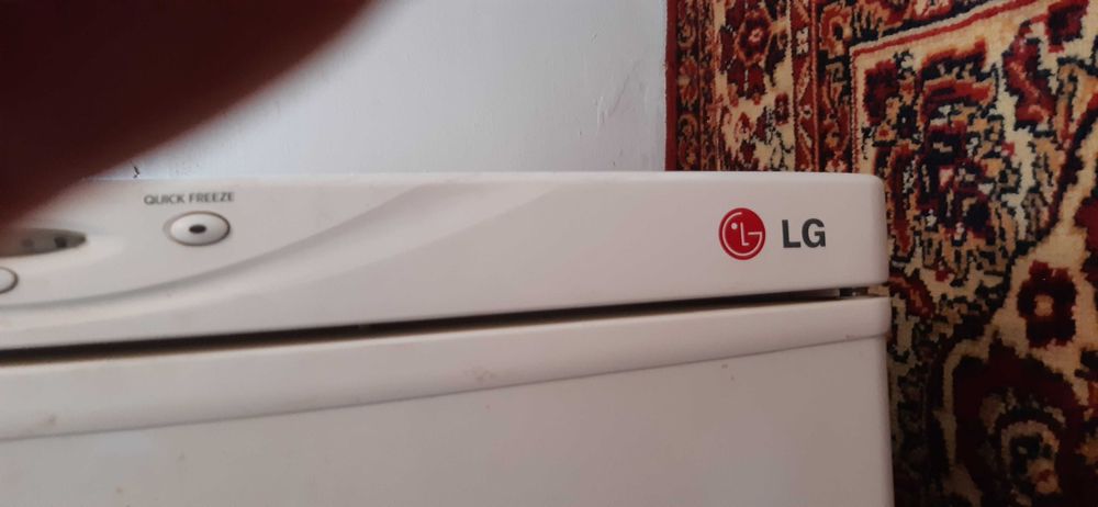 Продается холодильник LG б/у