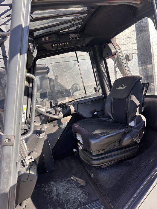 Stivuitor linde H30-25 diesel anul 2019 si 2016 (nu still,toyota)