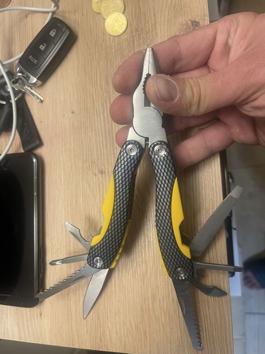 Швейцарско можче ,swiss knife