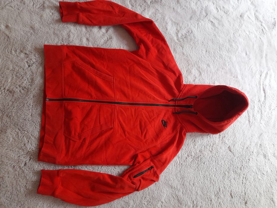 Nike мъжки суичър M размер.