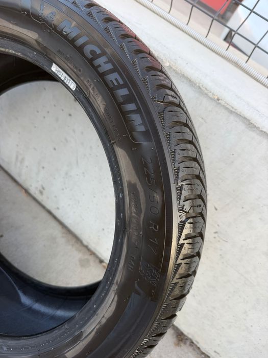 Гуми Michelin Alpin 7 R17