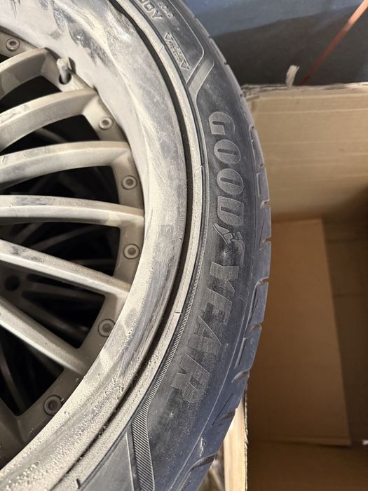 Продам комплект дисков с резиной