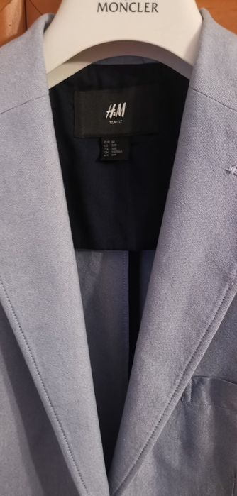 Vând Sacou elegant sau casual / H&M /mărimea 48 slim-fit / impecabil.