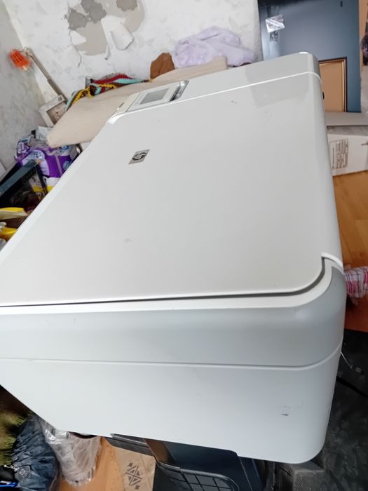 Принтери "hp " и" Canon" със скенер