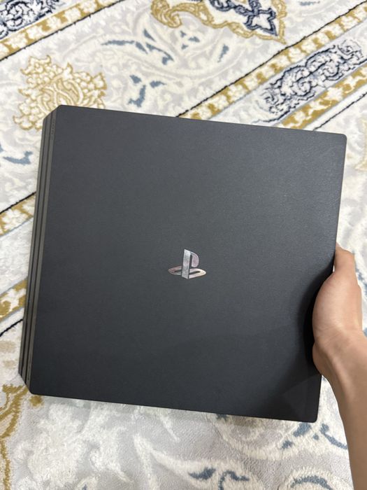 Play Station 4 Pro