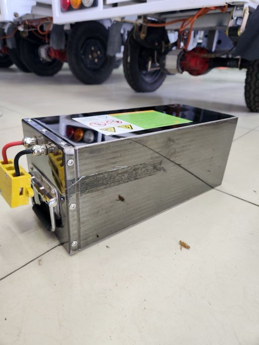 Аккамулятор для муравьев и для скутеров и для мотоциклов электро