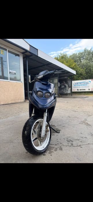 Продавам mbk rocket
