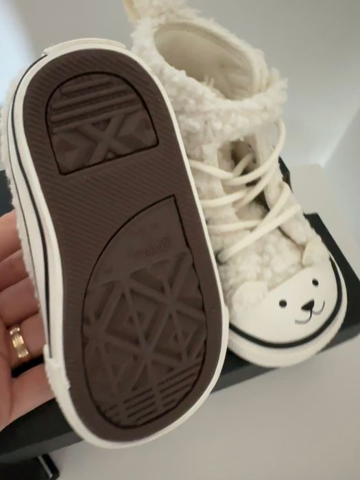 Papuci Converse bebelusi, marimea 20