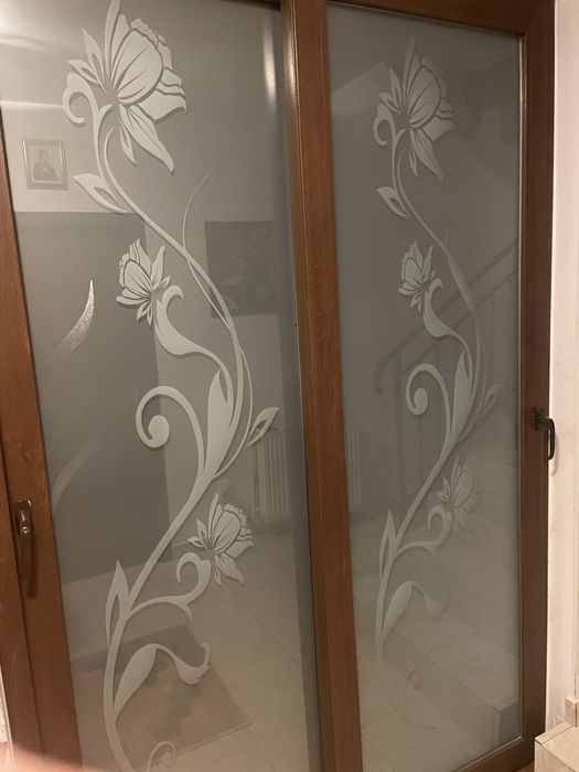 Uși glisante termopan tripan