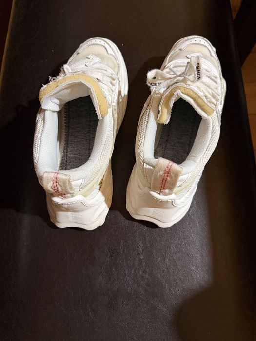 Vand off white odsy-1000