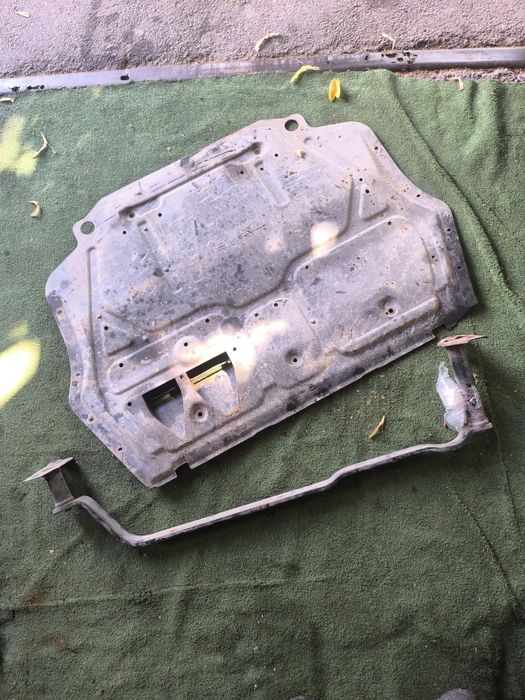 Scut motor original metalic Octavia 2 Touran Passat B6 Golf 5